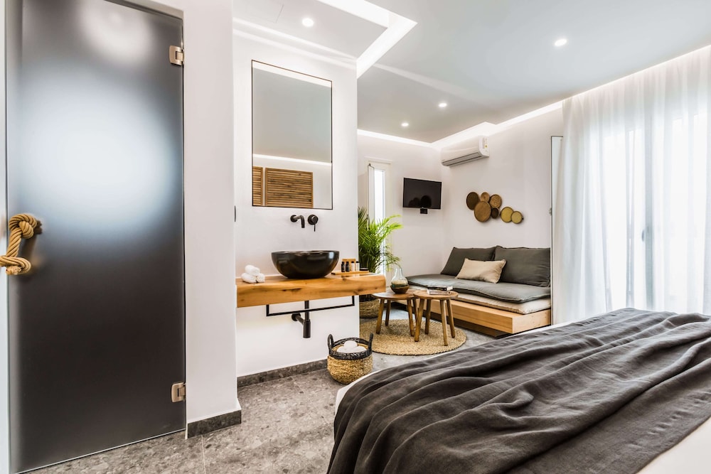 Junior Studio Suite photo 3