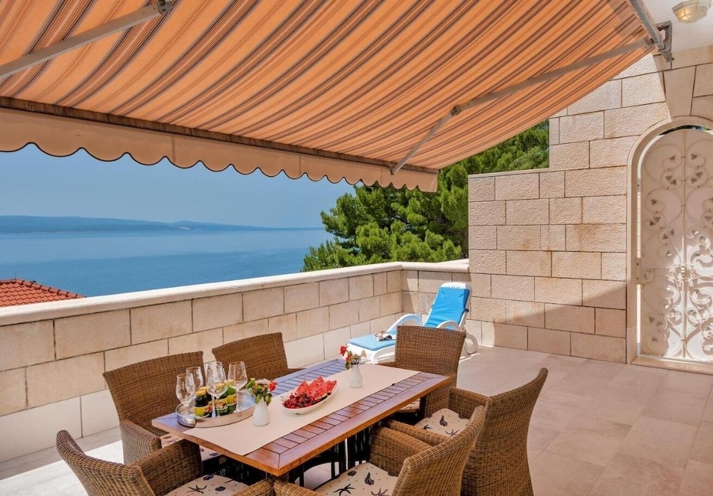 Apartment (Draga - 10 m from sea - A1(4+2)) photo 2