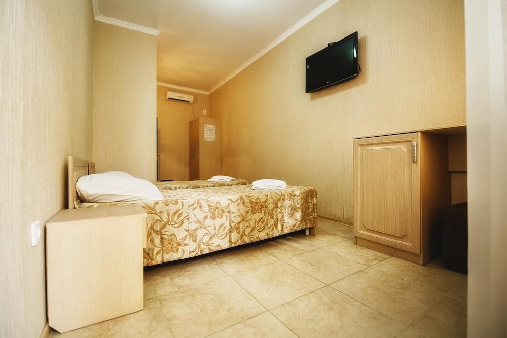 Standard Twin Room photo 3