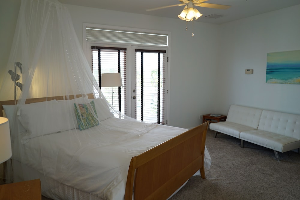 Standard Room, Multiple Beds, Non Smoking, Balcony (Room With A View) photo 3