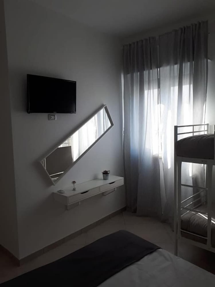 Quadruple Room photo 1
