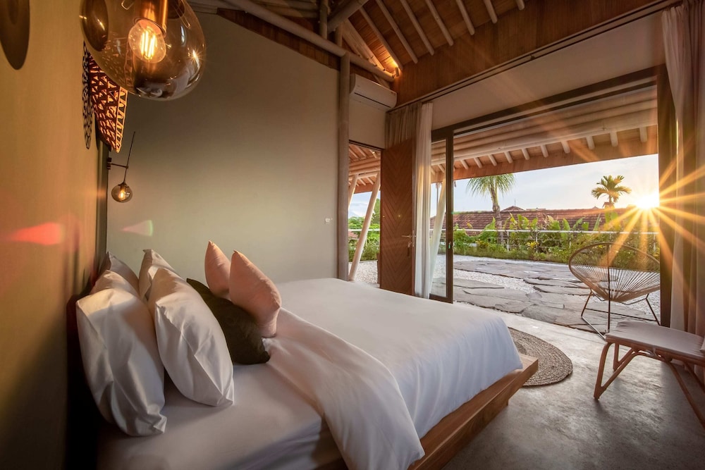 Villa, 5 Bedrooms, Smoking, Private Pool