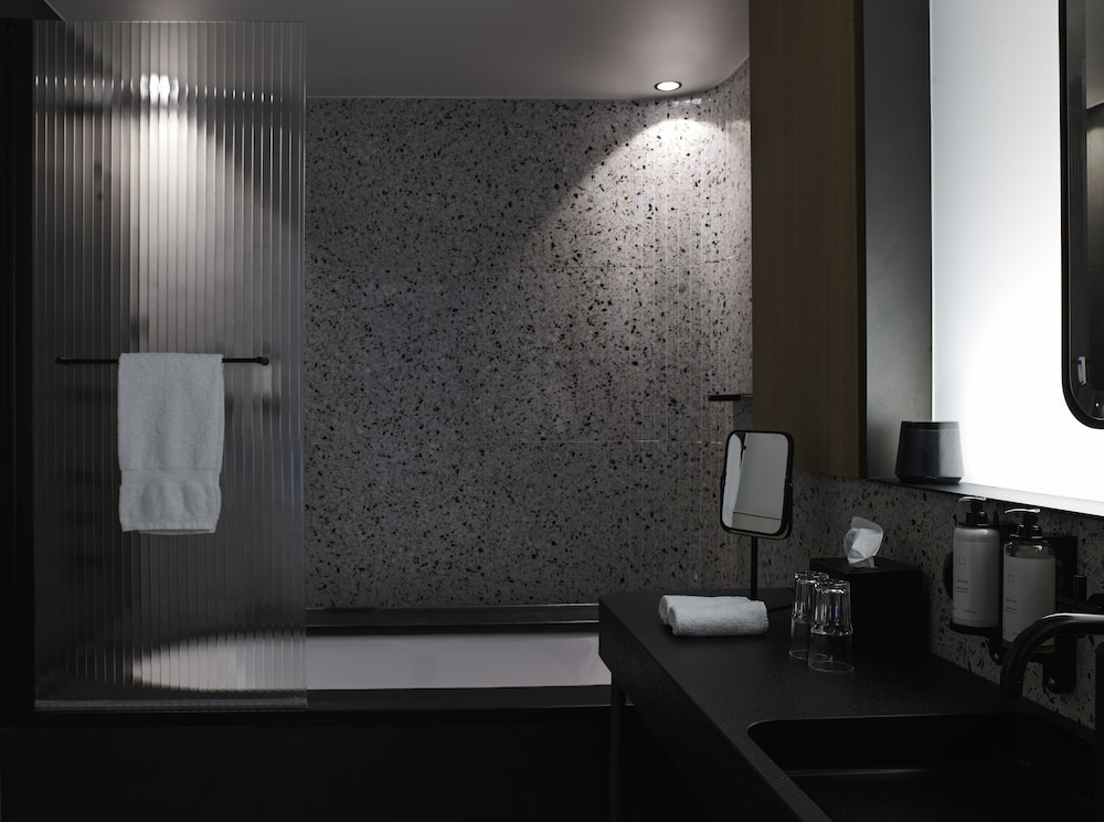 La Suite Garden thumbnail 5