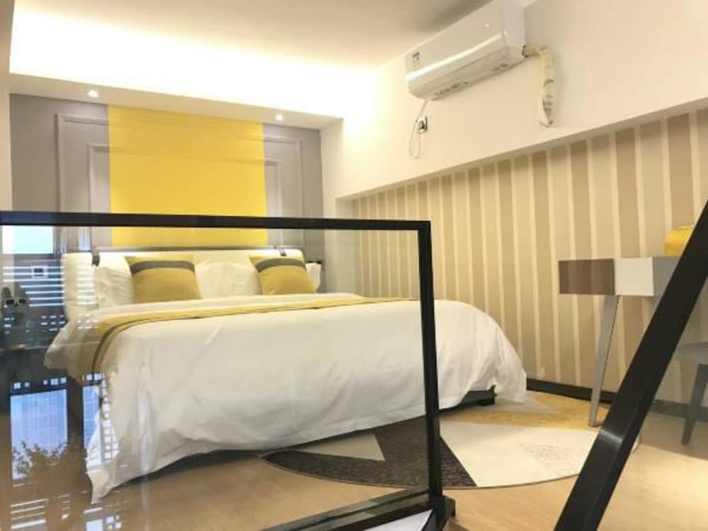 Grand Loft, 1 Queen Bed