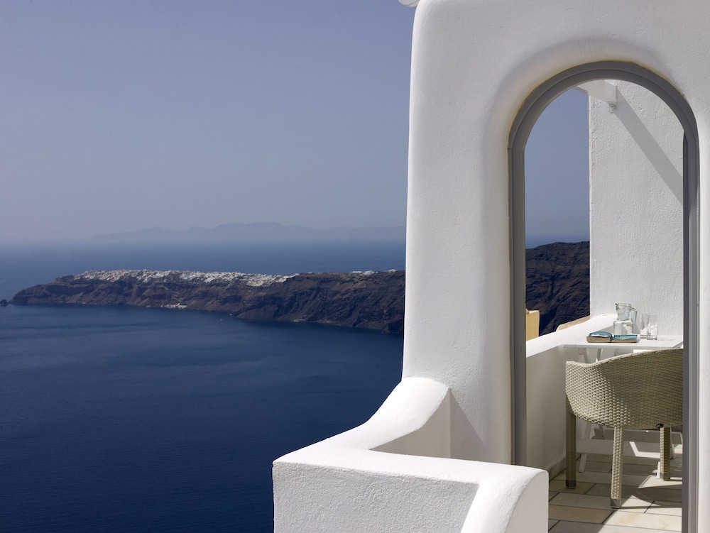 Standard Room ( Caldera View) - Photo 8