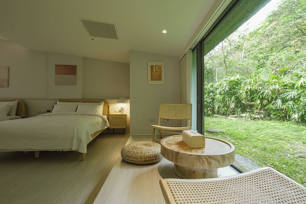 Quadruple Room - Photo 4