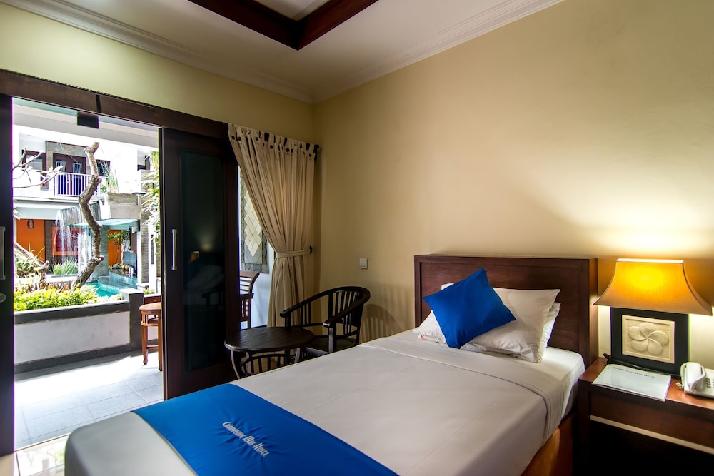 Deluxe Room, Terrace, Poolside - Photo 6