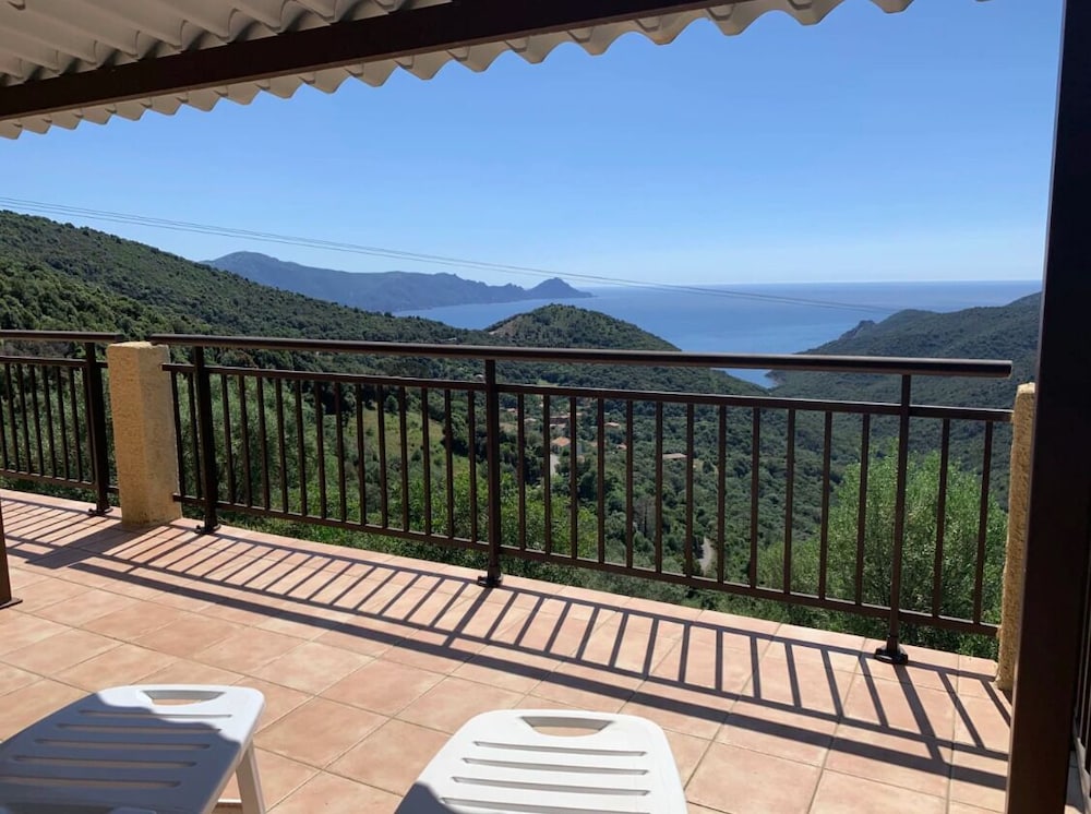 Apartment, Balcony, Sea View photo 3