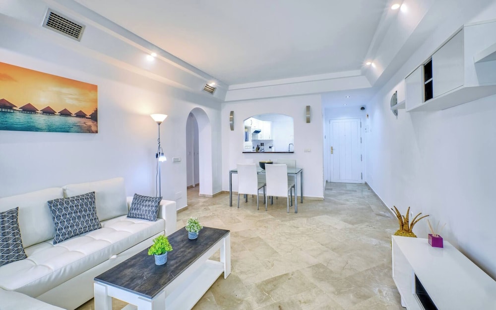 Apartamento, 2 Habitaciones, Accesible, Patio