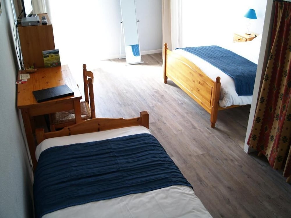Standard Triple Room photo 1