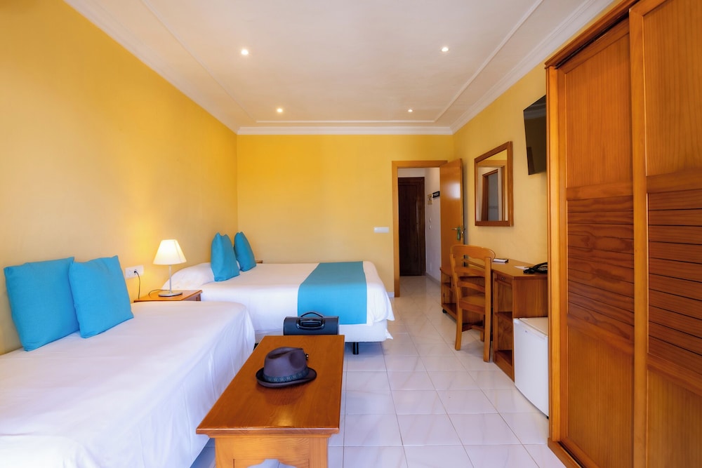 Triple Room, Garden View - Photo 6