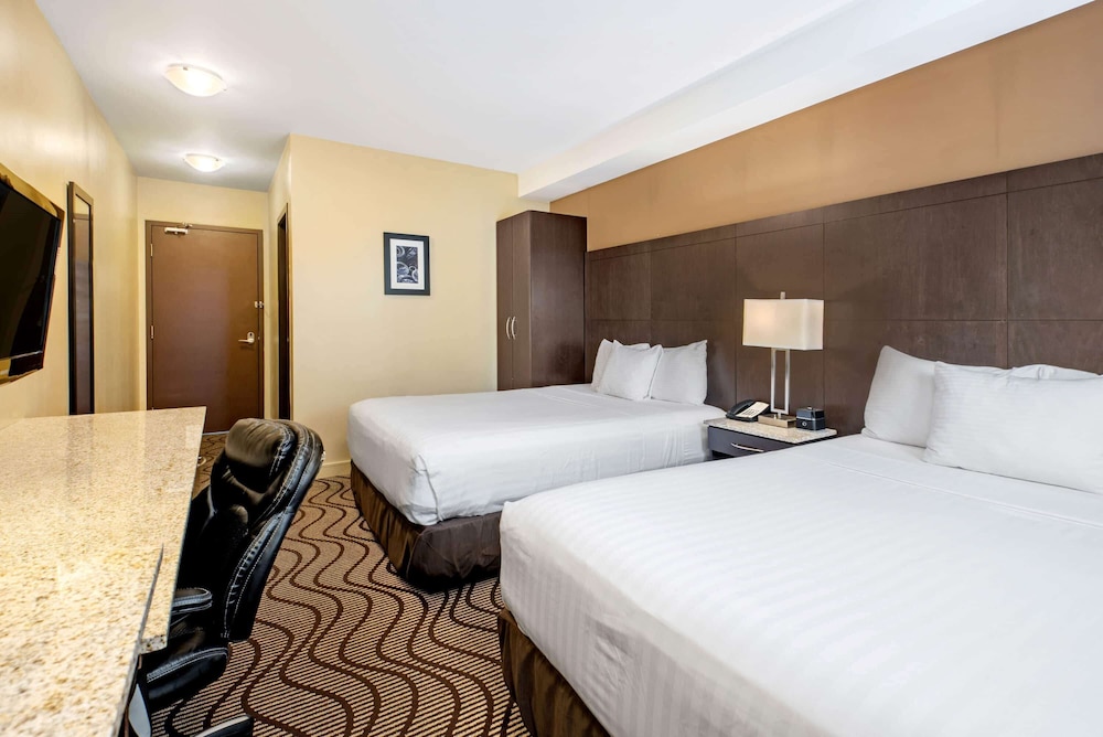 Room, 2 Queen Beds, Non Smoking photo 2