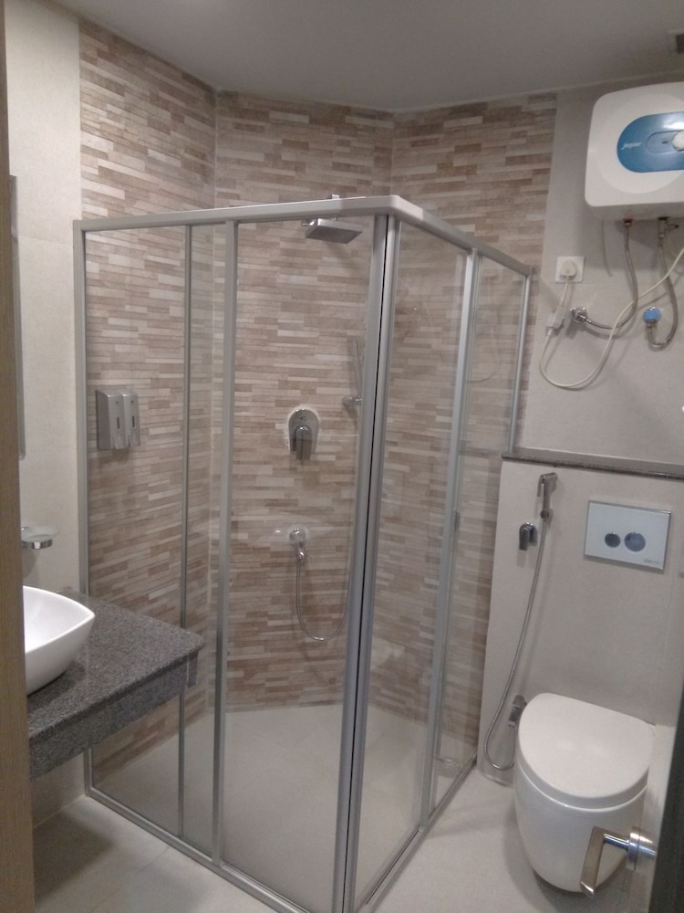 Deluxe Twin Room - Photo 5