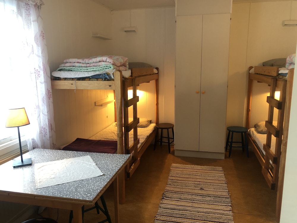 Quadruple Room, Shared Bathroom (annex) photo 3