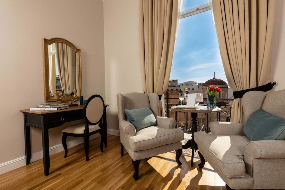 Luxury Double Room (Mansion Corner) photo 2