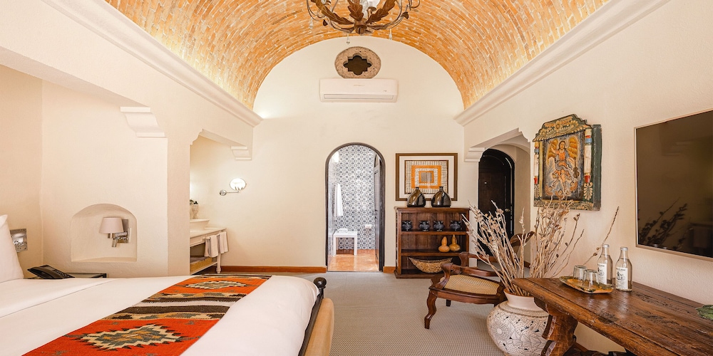 Master Suite - Photo 8