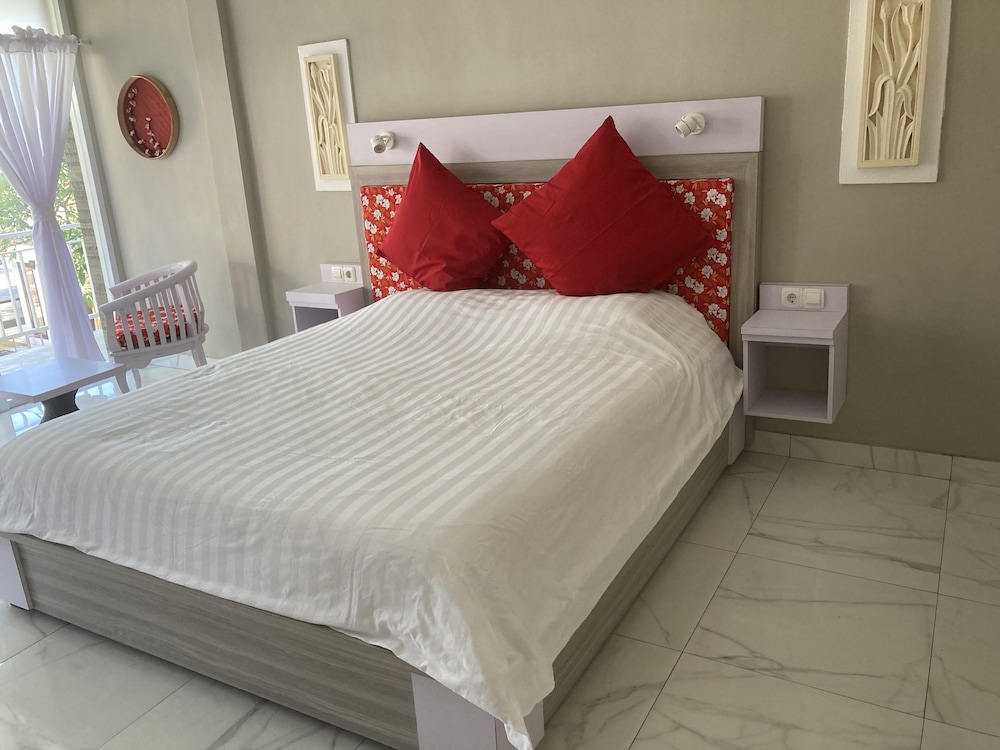 Deluxe Double Room, 1 King Bed, Ocean View photo 3