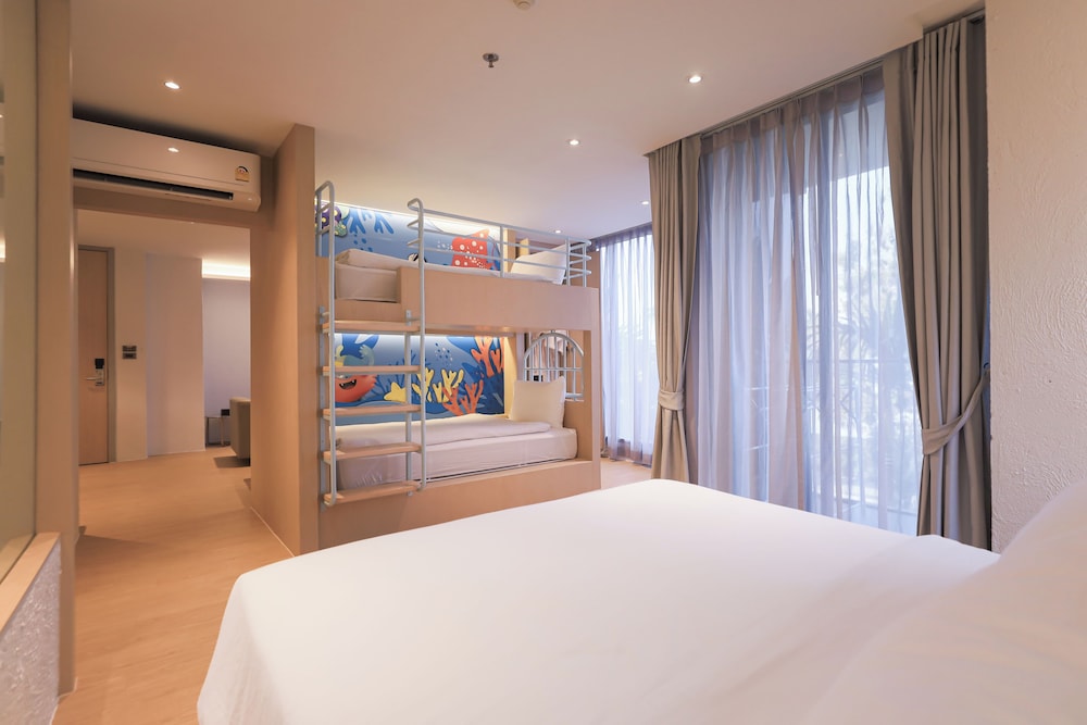 Luxury Quadruple Room