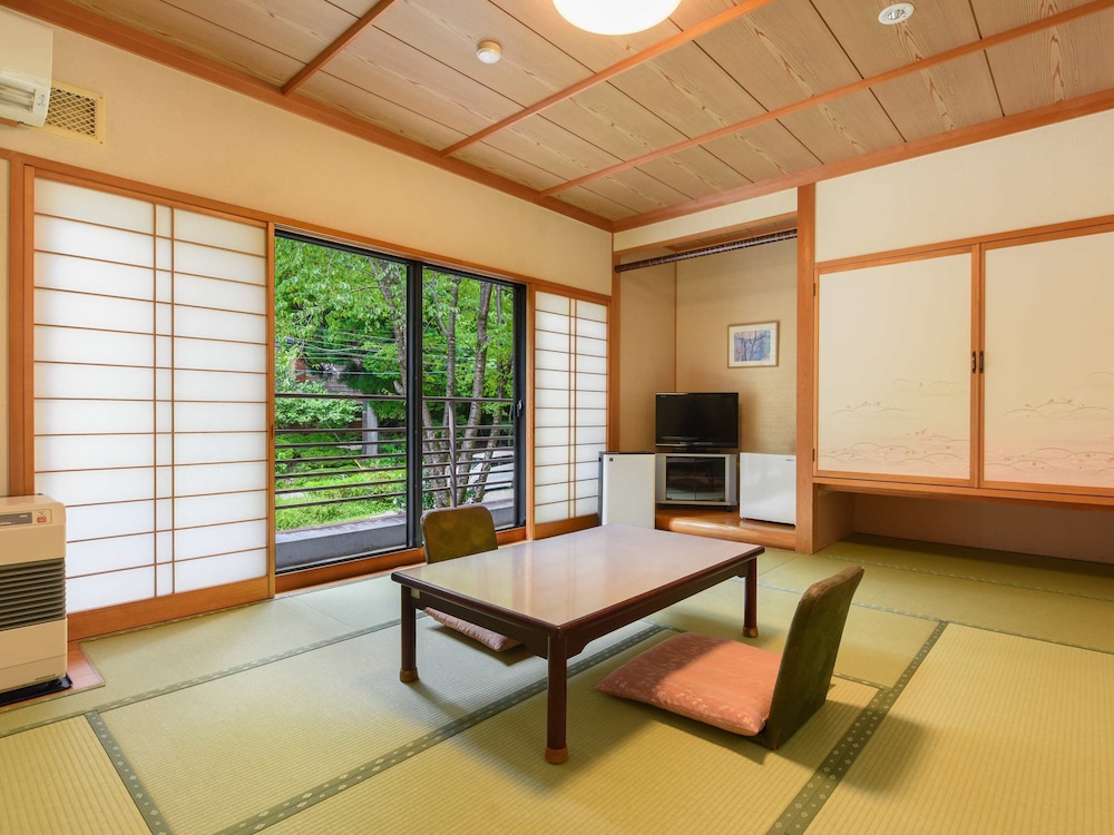 [No View] Japanese room with 10 tatami mats - Photo 1