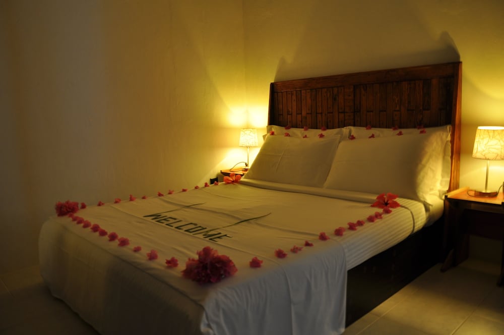 Double Room Beach Front Sea View