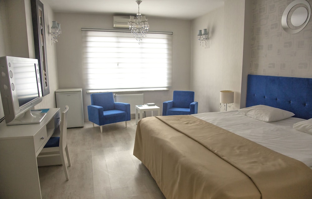 Deluxe Double Room photo 2