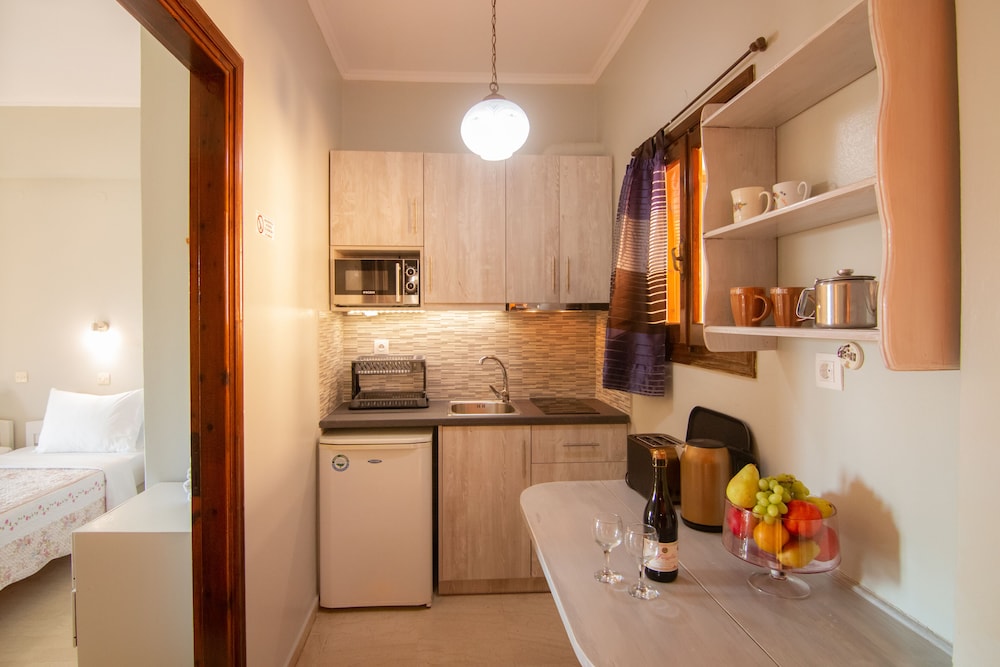 Apartment, 2 Bedrooms - Photo 9