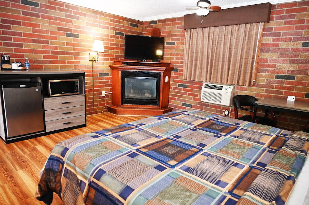 Standard Room, 1 King Bed photo 1