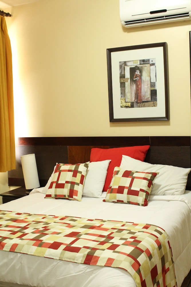 Deluxe Room, 1 Bedroom, Mountain View photo 3