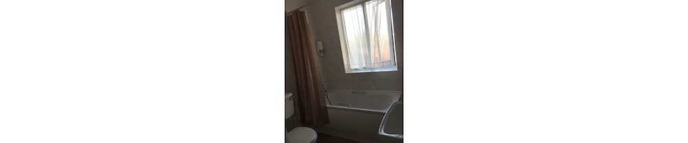 Basic Double Room photo 3