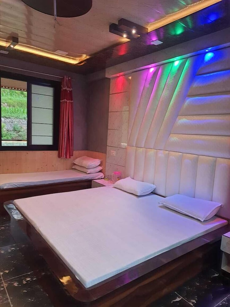 Deluxe Double Room, Mountain View photo 1
