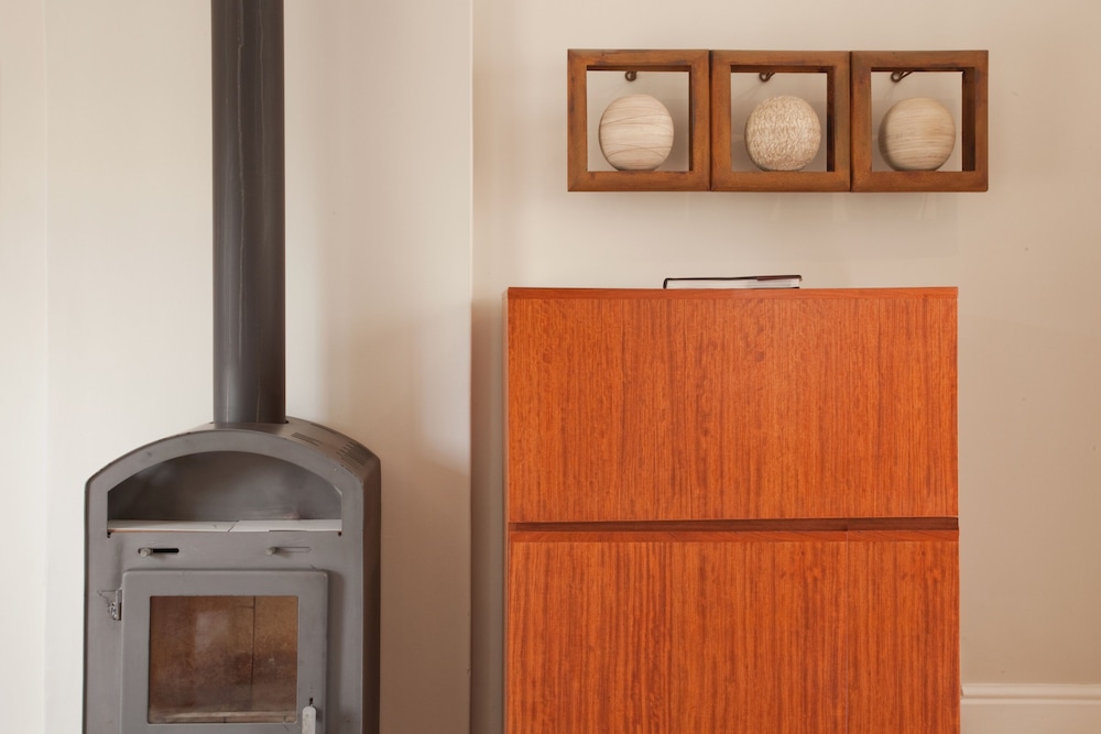 Deluxe Room (Fireplace) photo 2
