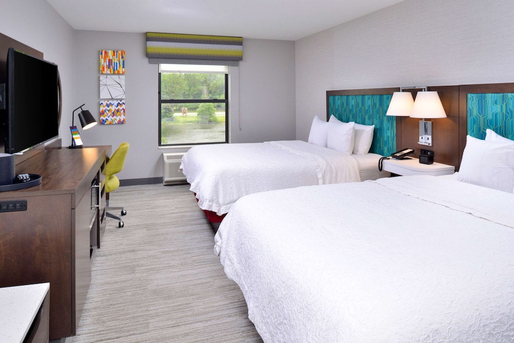 Room, 2 Queen Beds, Accessible, Non Smoking photo 1