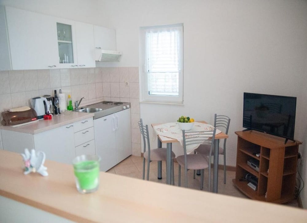 Studio (Boze - 100 m from sea - SAB1(2+1))
