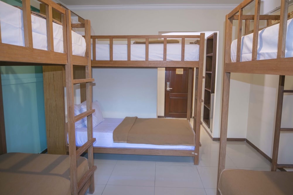 Standard Shared Dormitory
