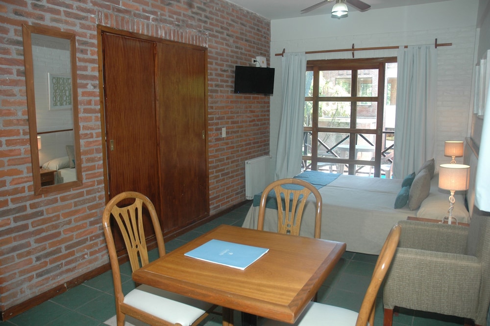 Studio, Kitchenette photo 3