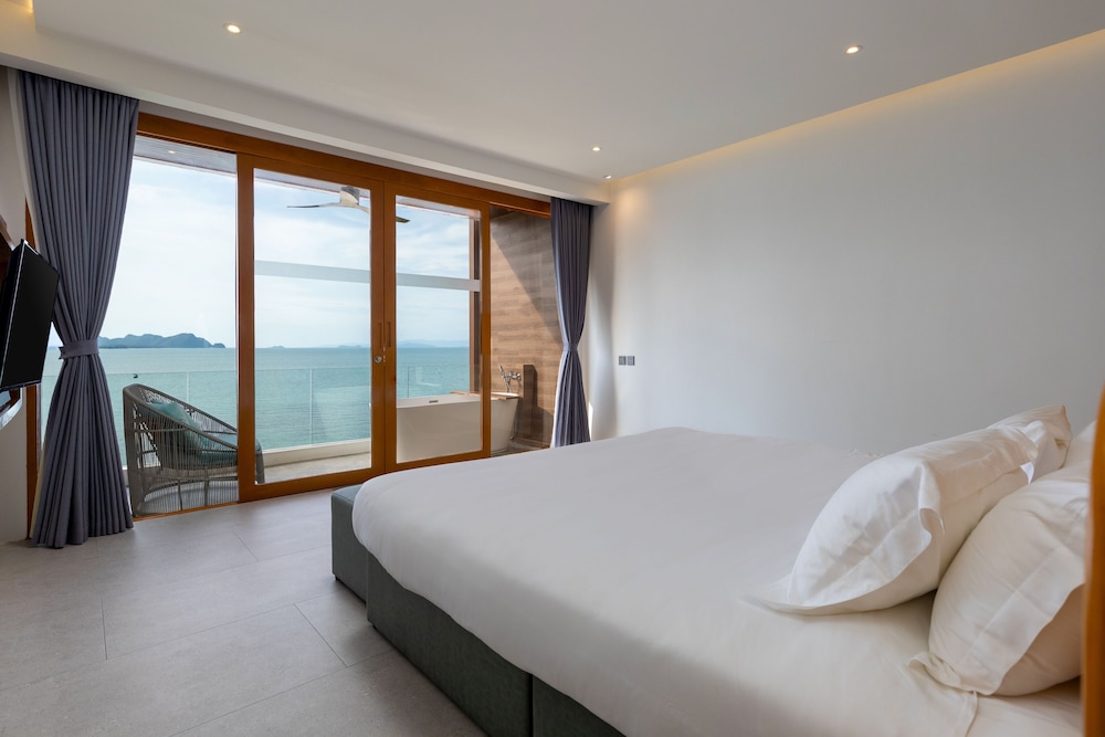 Deluxe Sea View - Photo 6