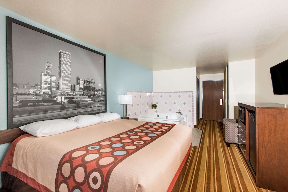 Studio Suite, Multiple Beds, Non Smoking - Photo 3