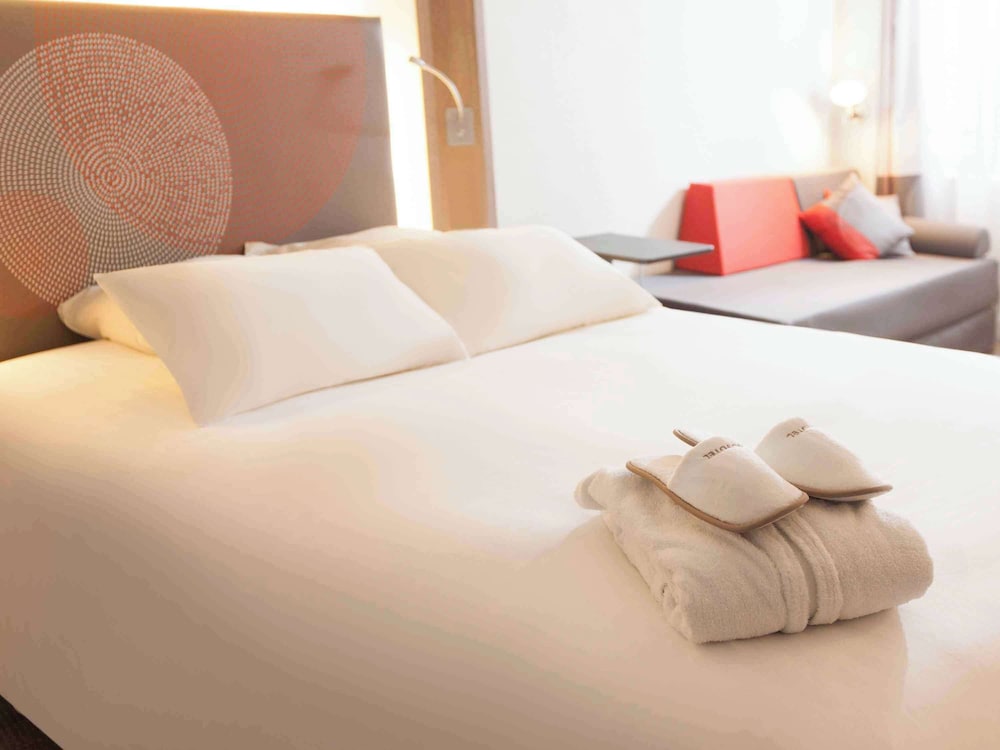 Executive Room, 1 Double Bed (Paris View) - Photo 13
