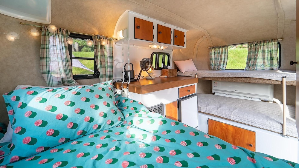 Basic Room, 1 Bedroom (Caravan Mint) photo 3