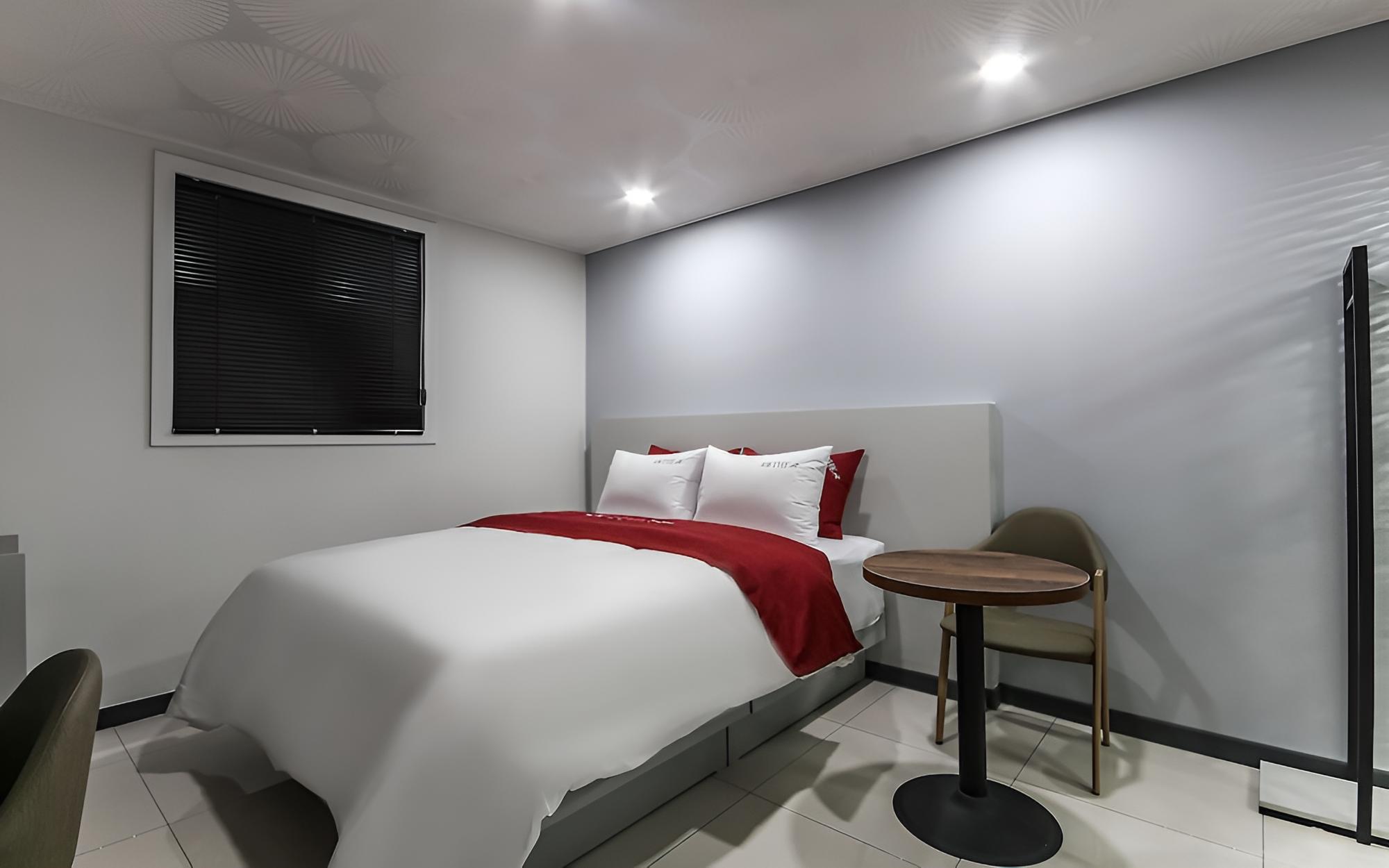 Room (Standard room (PC Netflix TV Disney a) - Photo 13