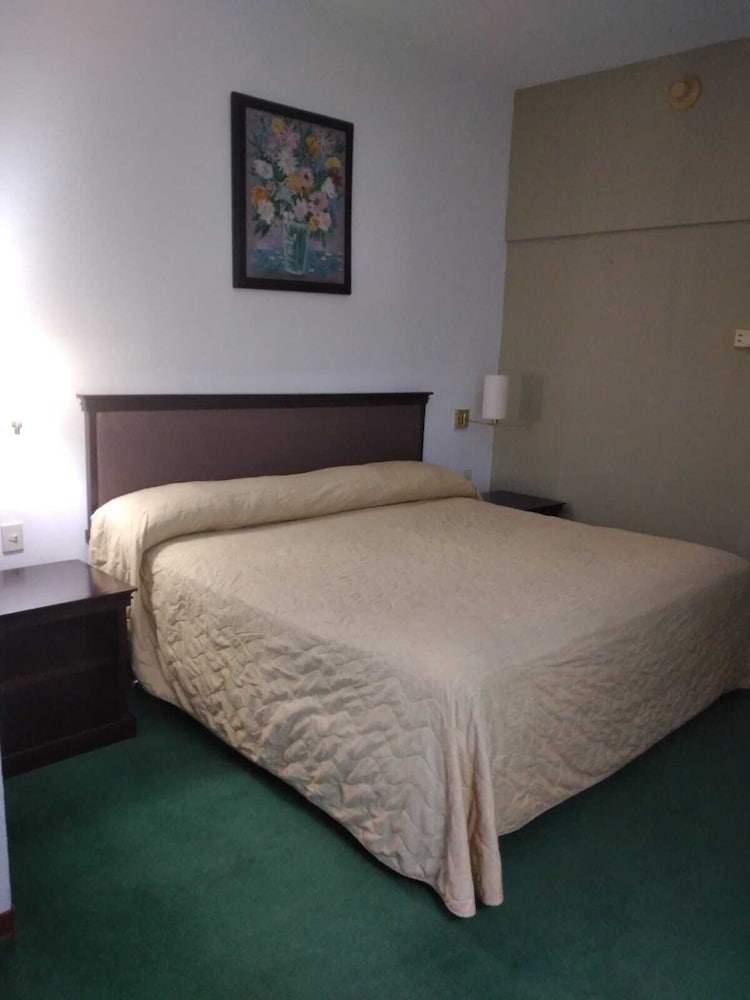Traditional Room photo 3