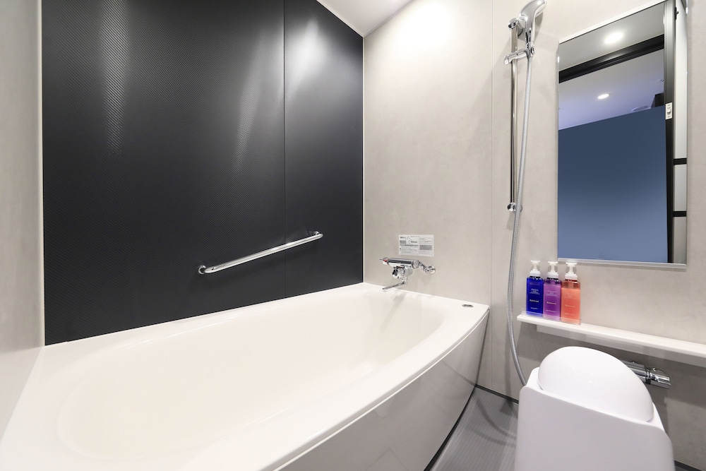 Standard Twin Room - Photo 7