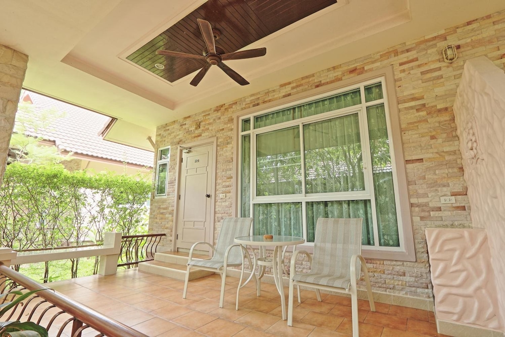 Superior Double Room, Garden View photo 2