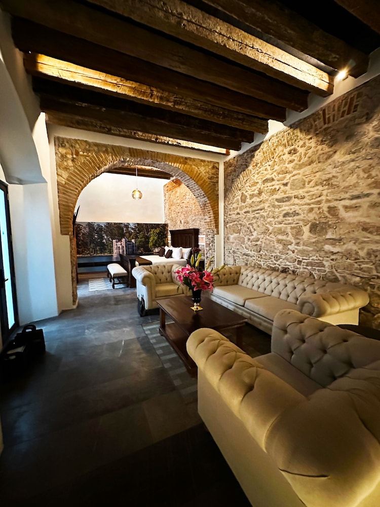 Premier Suite photo 2
