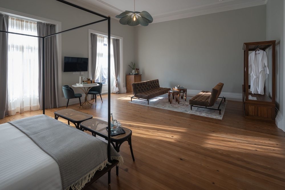Deluxe Studio Suite photo 3