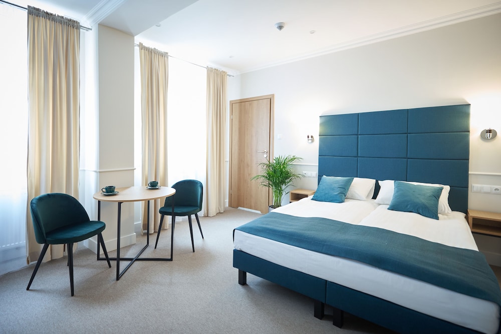 Standard Room photo 1