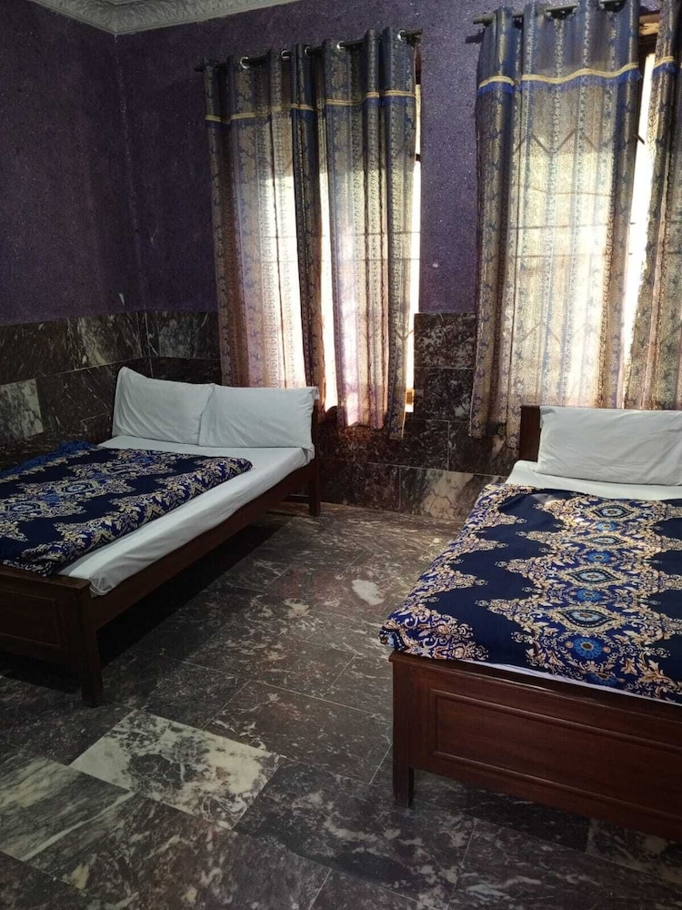 Economy Double Room photo 1
