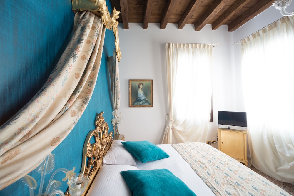 Superior Room - Photo 6