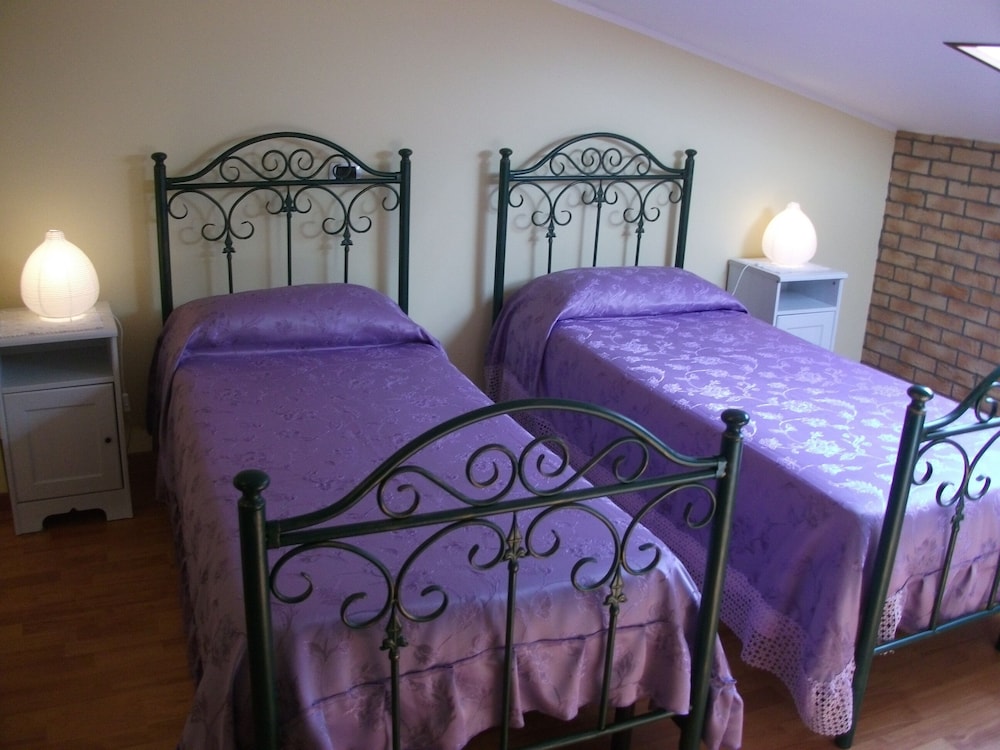 Classic Double Or Twin Room, 2 Twin Beds photo 3