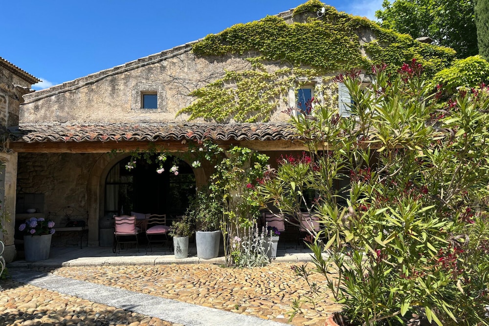 Villa (Syrah)
